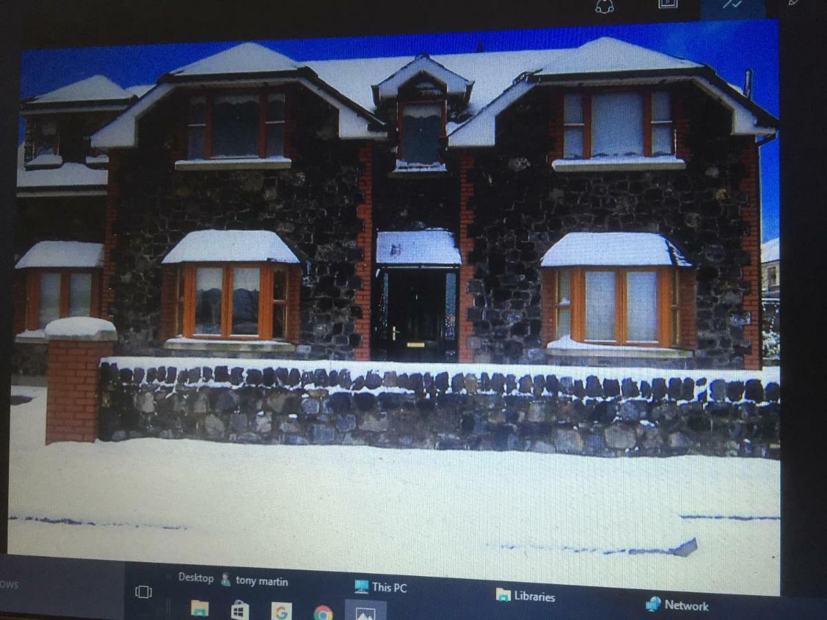 Knightsbrook Guesthouse 트림 외부 사진